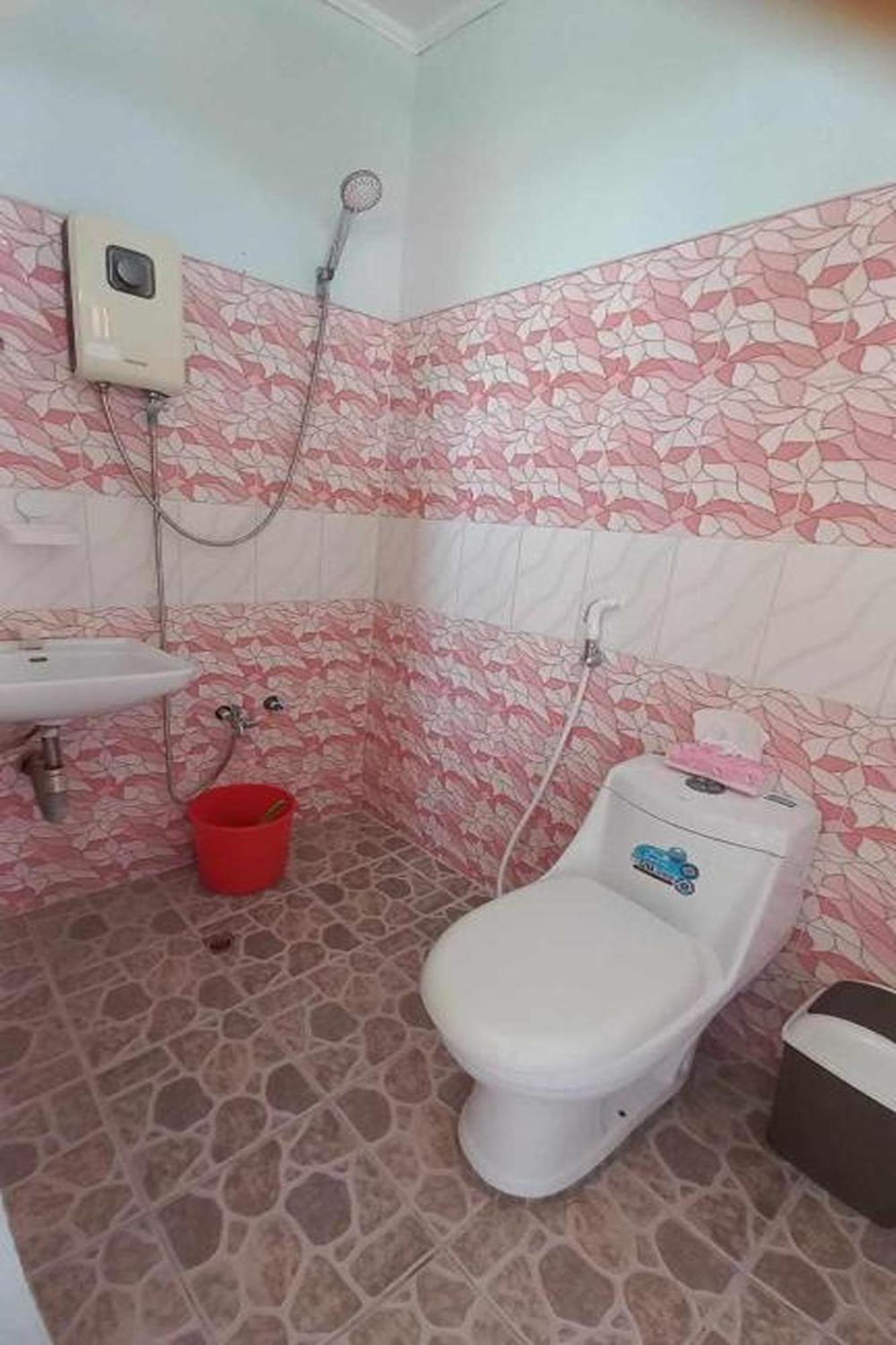 ホテル Fnt Transient House Near Hundred Islands アラミノス エクステリア 写真